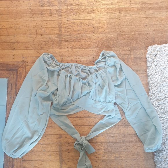 SHEIN Frenchy Ruched Knot Back Crop Blouse in Mint - Picture 2 of 2